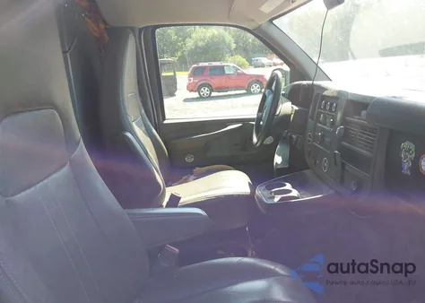 2015 Chevrolet Express 2500 Work Van from USA, damaged, VIN 1GCWGGCF2F1175416